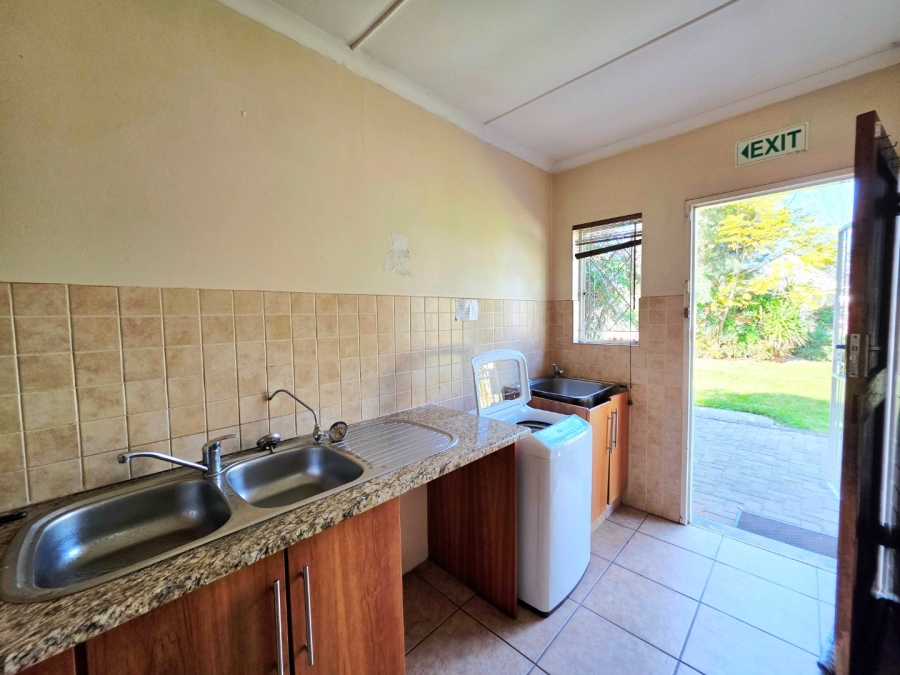 10 Bedroom Property for Sale in Universitas Free State